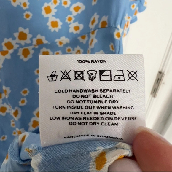 Faithfull The Brand serafina floral short sleeve mini dress with ruffle sleeve - Picture 9 of 11